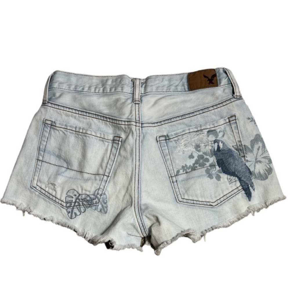 American Eagle Vintage‎ Hi-Rise Festival Frayed Hem Jean Shorts Sz. 2